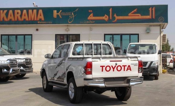 Buy Import Toyota Hilux White Car in Import - Dubai in Kailahun Buy Import Toyota Hilux White Car in Import - Dubai in Kailahun