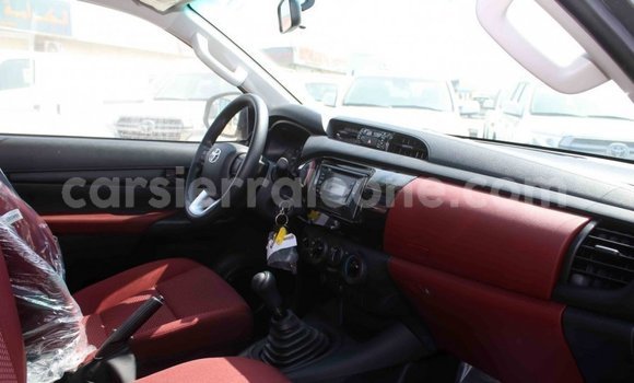 Buy Import Toyota Hilux Other Car in Import - Dubai in Kailahun Buy Import Toyota Hilux Other Car in Import - Dubai in Kailahun