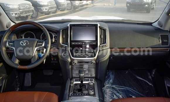 Buy Import Toyota Land Cruiser Black Car in Import - Dubai in Kailahun Buy Import Toyota Land Cruiser Black Car in Import - Dubai in Kailahun
