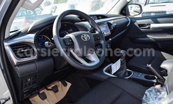Buy Import Toyota Hilux Other Car in Import - Dubai in Kailahun Buy Import Toyota Hilux Other Car in Import - Dubai in Kailahun