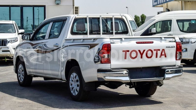 Big with watermark toyota hilux kailahun import dubai 5863