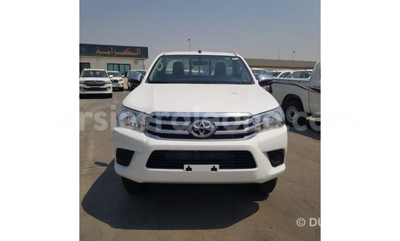 Buy Import Toyota Hilux White Car in Import - Dubai in Kailahun Buy Import Toyota Hilux White Car in Import - Dubai in Kailahun