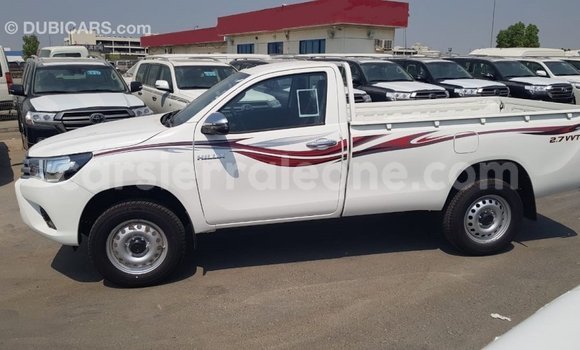 Buy Import Toyota Hilux White Car in Import - Dubai in Kailahun Buy Import Toyota Hilux White Car in Import - Dubai in Kailahun
