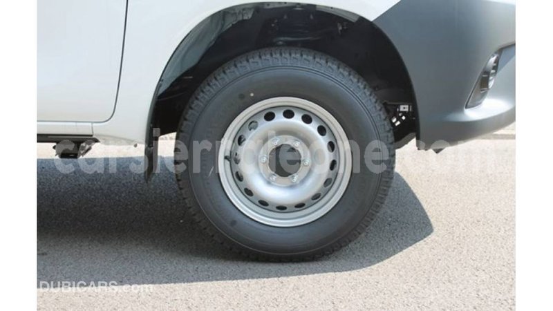 Big with watermark toyota hilux kailahun import dubai 5866