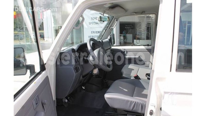 Big with watermark toyota land cruiser kailahun import dubai 5867