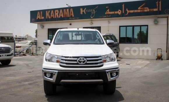 Buy Import Toyota Hilux White Car in Import - Dubai in Kailahun Buy Import Toyota Hilux White Car in Import - Dubai in Kailahun
