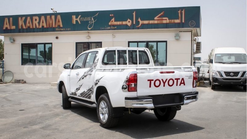 Big with watermark toyota hilux kailahun import dubai 5871