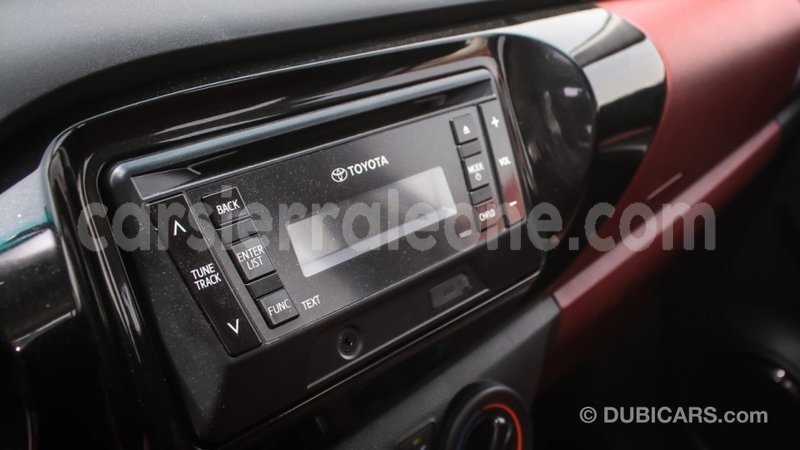 Big with watermark toyota hilux kailahun import dubai 5874