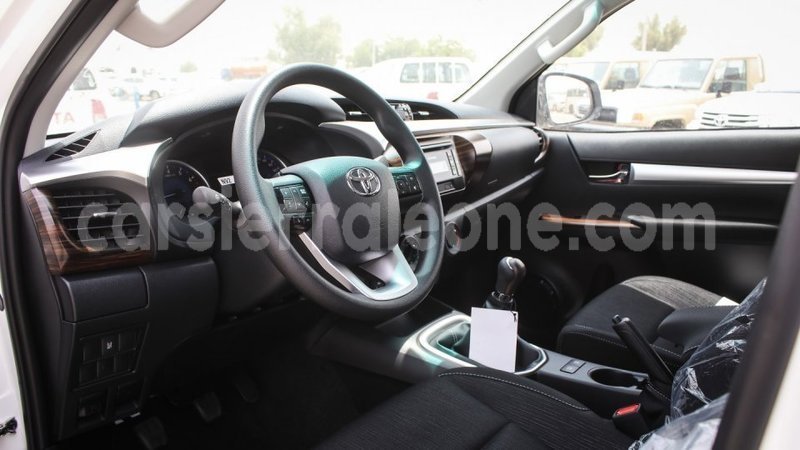 Big with watermark toyota hilux kailahun import dubai 5875