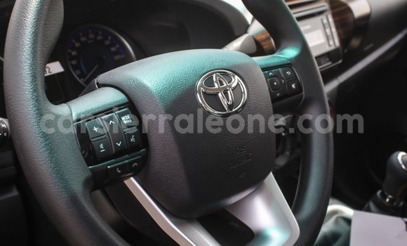 Buy Import Toyota Hilux White Car in Import - Dubai in Kailahun Buy Import Toyota Hilux White Car in Import - Dubai in Kailahun