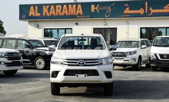 Buy Import Toyota Hilux White Car in Import - Dubai in Kailahun Buy Import Toyota Hilux White Car in Import - Dubai in Kailahun