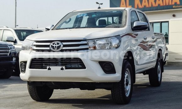 Buy Import Toyota Hilux White Car in Import - Dubai in Kailahun Buy Import Toyota Hilux White Car in Import - Dubai in Kailahun