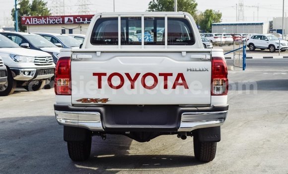 Buy Import Toyota Hilux White Car in Import - Dubai in Kailahun Buy Import Toyota Hilux White Car in Import - Dubai in Kailahun