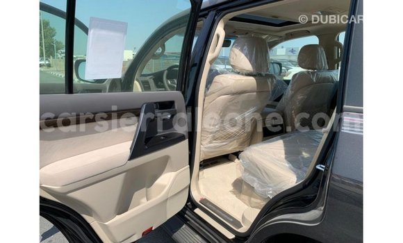 Buy Import Toyota Land Cruiser Black Car in Import - Dubai in Kailahun Buy Import Toyota Land Cruiser Black Car in Import - Dubai in Kailahun