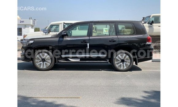 Buy Import Toyota Land Cruiser Black Car in Import - Dubai in Kailahun Buy Import Toyota Land Cruiser Black Car in Import - Dubai in Kailahun