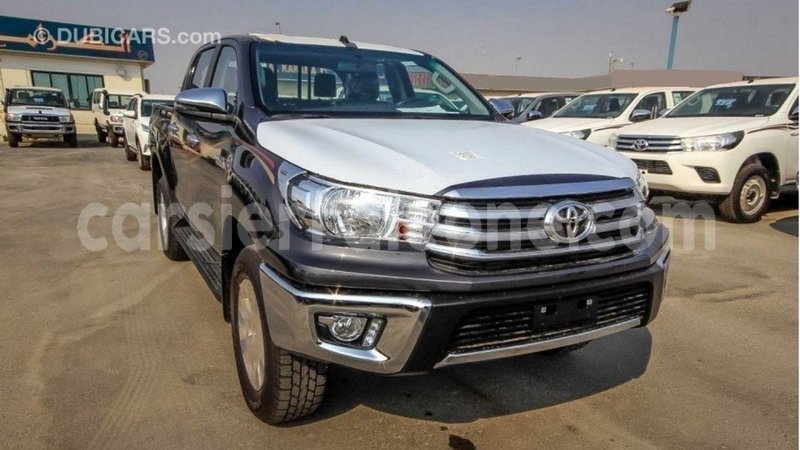 Big with watermark toyota hilux kailahun import dubai 5889