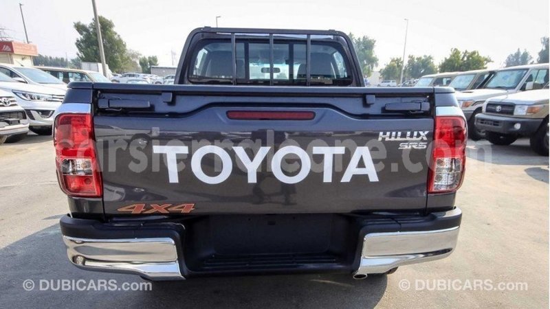 Big with watermark toyota hilux kailahun import dubai 5889