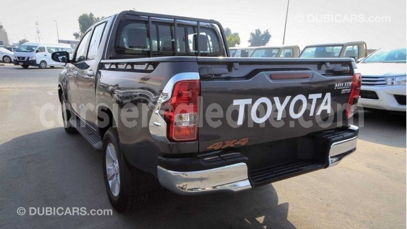 Big with watermark toyota hilux kailahun import dubai 5889