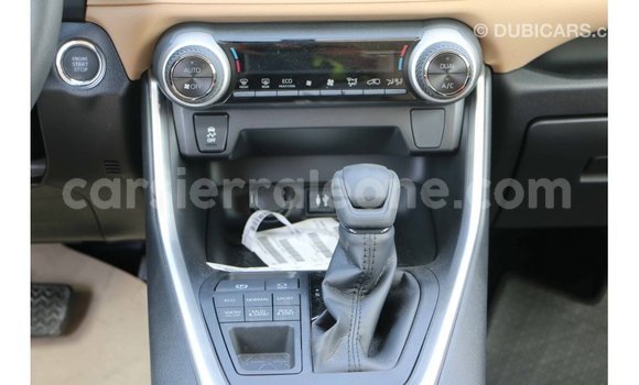 Buy Import Toyota 4Runner White Car in Import - Dubai in Kailahun Buy Import Toyota 4Runner White Car in Import - Dubai in Kailahun