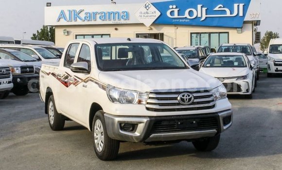 Buy Import Toyota Hilux White Car in Import - Dubai in Kailahun Buy Import Toyota Hilux White Car in Import - Dubai in Kailahun