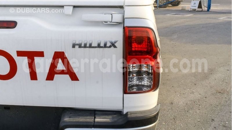 Big with watermark toyota hilux kailahun import dubai 5897