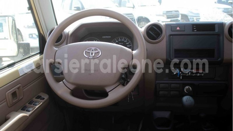 Big with watermark toyota land cruiser kailahun import dubai 5900