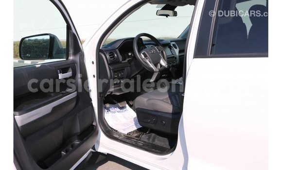 Acheter Import Voiture Toyota Tundra Blanc à Import - Dubai, Kailahun Acheter Import Voiture Toyota Tundra Blanc à Import - Dubai, Kailahun