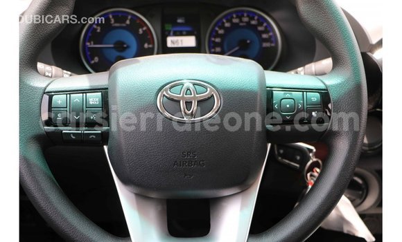 Buy Import Toyota Hilux White Car in Import - Dubai in Kailahun Buy Import Toyota Hilux White Car in Import - Dubai in Kailahun