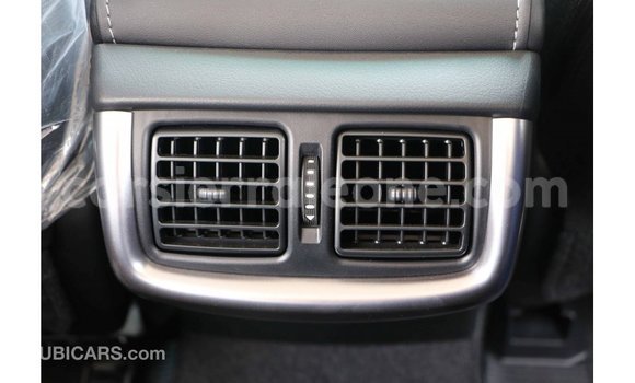 Buy Import Toyota Hilux White Car in Import - Dubai in Kailahun Buy Import Toyota Hilux White Car in Import - Dubai in Kailahun