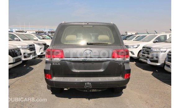 Acheter Import Voiture Toyota Land Cruiser Noir à Import - Dubai, Kailahun Acheter Import Voiture Toyota Land Cruiser Noir à Import - Dubai, Kailahun