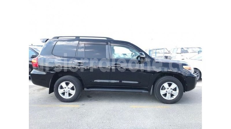 Big with watermark toyota land cruiser kailahun import dubai 5906