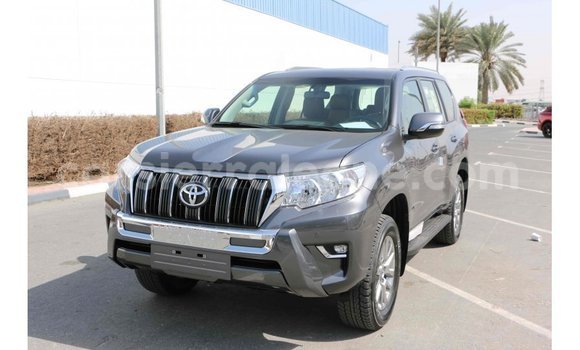 Acheter Import Voiture Toyota Prado Noir à Import - Dubai, Kailahun Acheter Import Voiture Toyota Prado Noir à Import - Dubai, Kailahun