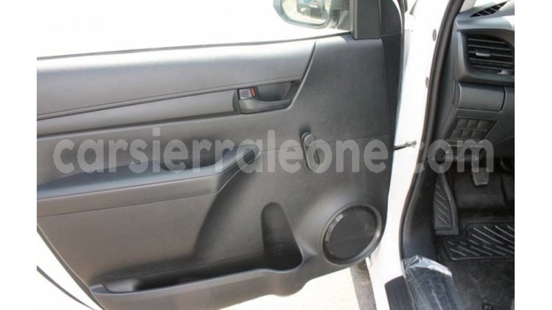 Big with watermark toyota hilux kailahun import dubai 5908