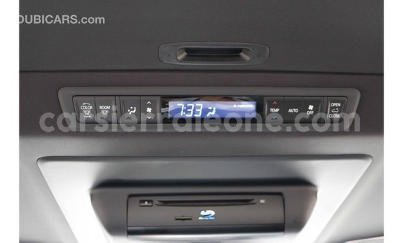 Acheter Import Voiture Toyota Alphard Blanc à Import - Dubai, Kailahun Acheter Import Voiture Toyota Alphard Blanc à Import - Dubai, Kailahun