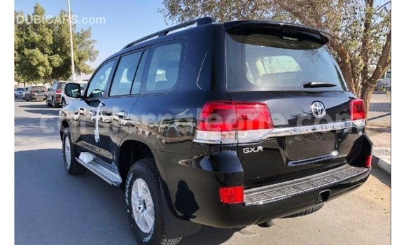 Buy Import Toyota Land Cruiser Black Car in Import - Dubai in Kailahun Buy Import Toyota Land Cruiser Black Car in Import - Dubai in Kailahun