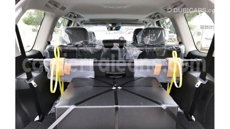 Big with watermark toyota prado kailahun import dubai 5915