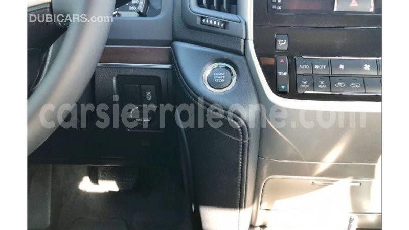 Big with watermark toyota land cruiser kailahun import dubai 5917