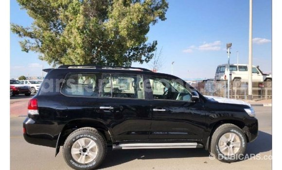 Buy Import Toyota Land Cruiser Black Car in Import - Dubai in Kailahun Buy Import Toyota Land Cruiser Black Car in Import - Dubai in Kailahun