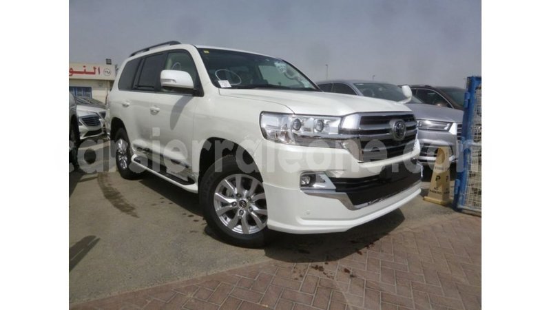 Big with watermark toyota land cruiser kailahun import dubai 5922