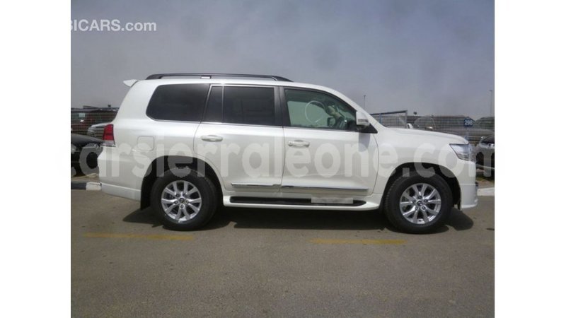 Big with watermark toyota land cruiser kailahun import dubai 5922