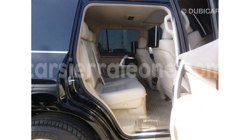 Big with watermark toyota land cruiser kailahun import dubai 5924