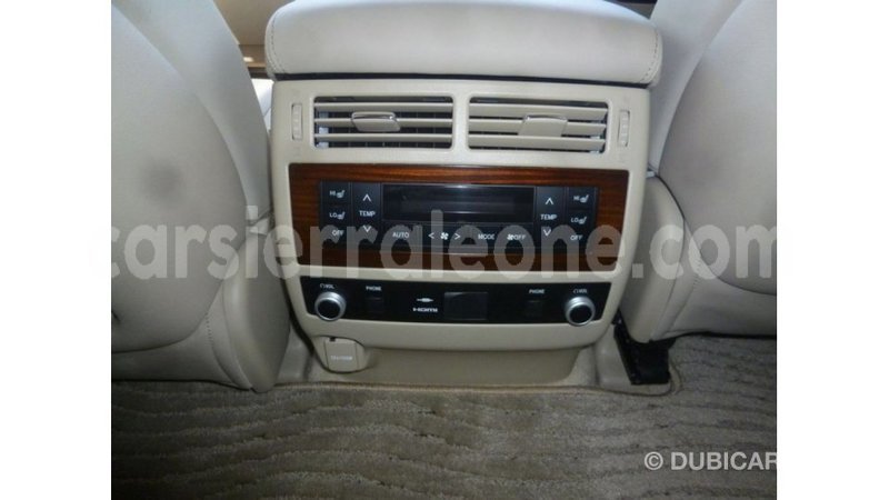 Big with watermark toyota land cruiser kailahun import dubai 5924