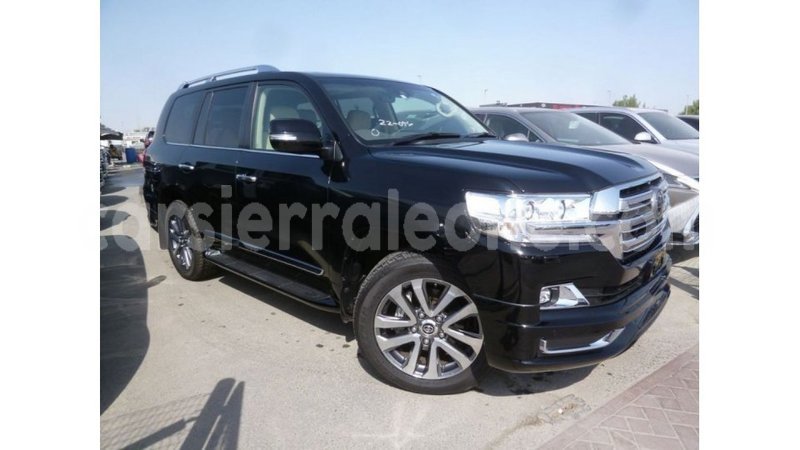Big with watermark toyota land cruiser kailahun import dubai 5925