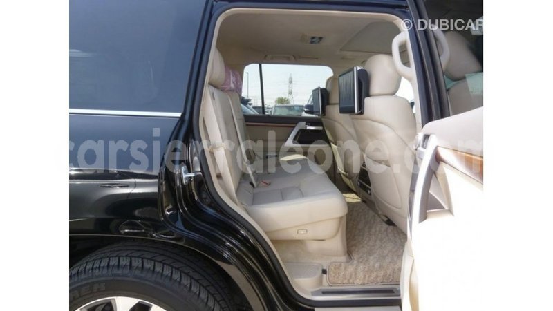 Big with watermark toyota land cruiser kailahun import dubai 5925