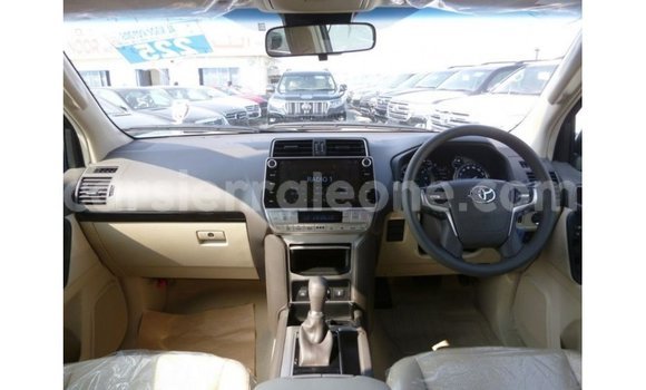 Buy Import Toyota Prado White Car in Import - Dubai in Kailahun Buy Import Toyota Prado White Car in Import - Dubai in Kailahun