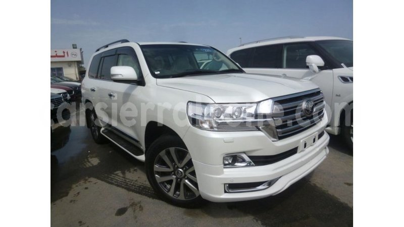 Big with watermark toyota land cruiser kailahun import dubai 5928