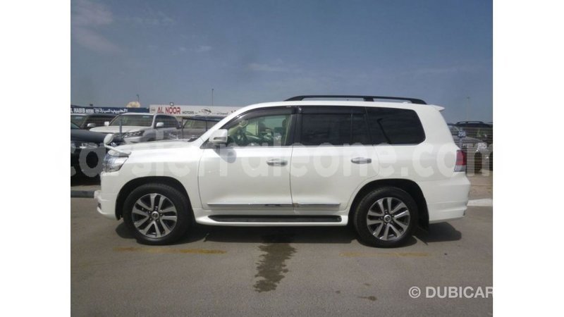 Big with watermark toyota land cruiser kailahun import dubai 5928