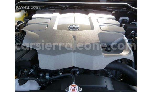 Buy Import Toyota Land Cruiser White Car in Import - Dubai in Kailahun Buy Import Toyota Land Cruiser White Car in Import - Dubai in Kailahun