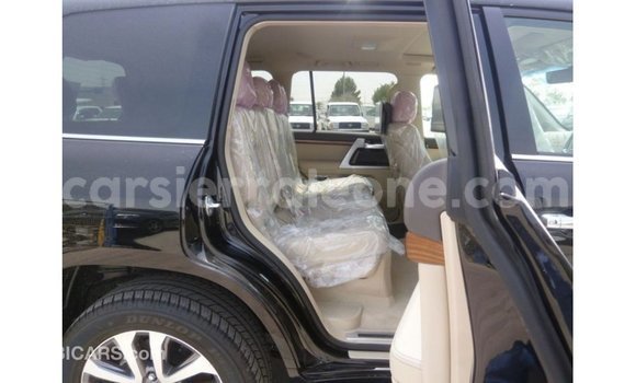 Buy Import Toyota Land Cruiser Black Car in Import - Dubai in Kailahun Buy Import Toyota Land Cruiser Black Car in Import - Dubai in Kailahun