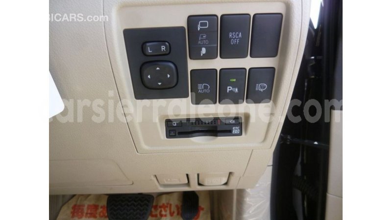 Big with watermark toyota land cruiser kailahun import dubai 5931